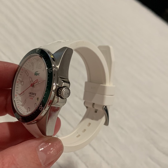 “Seattle” Lacoste Izod Green Trimmed Stainless Bezel Watch 🐊 - Picture 4 of 5